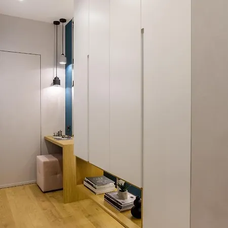 жасмин с частен гараж - Jasmin With Private Garage Varna