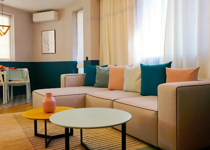 жасмин с частен гараж - Jasmin With Private Garage ヴァルナ