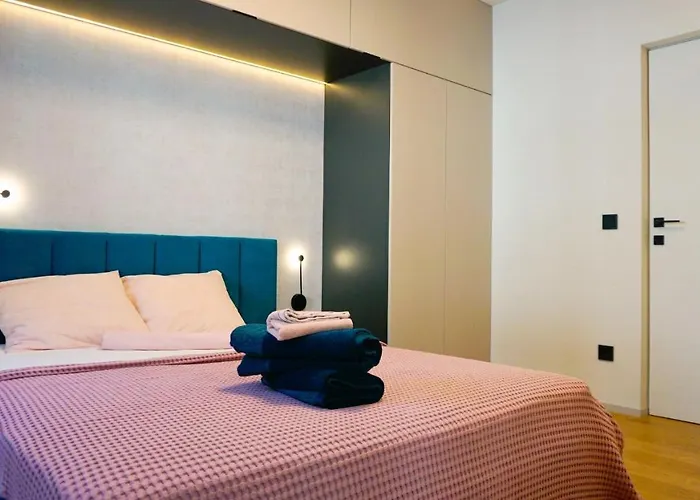 жасмин с частен гараж - Jasmin With Private Garage アパート